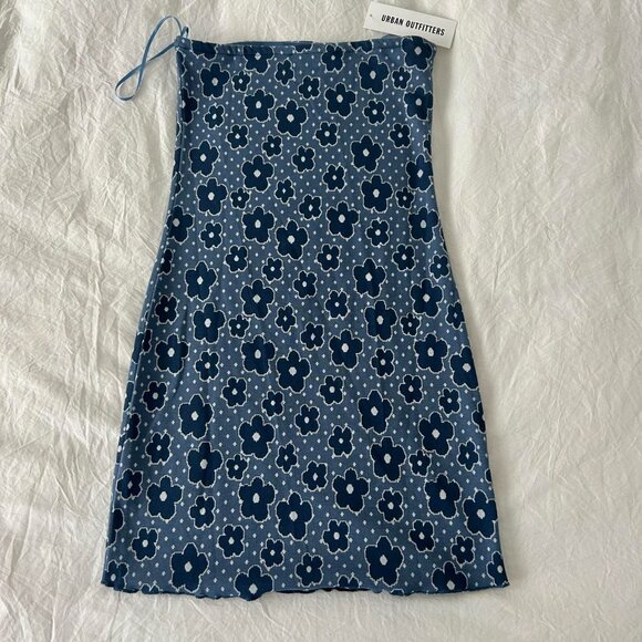 Urban Outfitters Kristy Printed Tube Dress - Picture 4 of 6